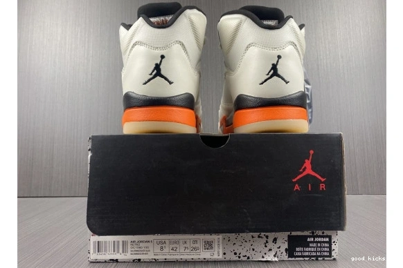 Total DC1060-100 5 DC1060-100 Air Jordan Retro Orange 0320